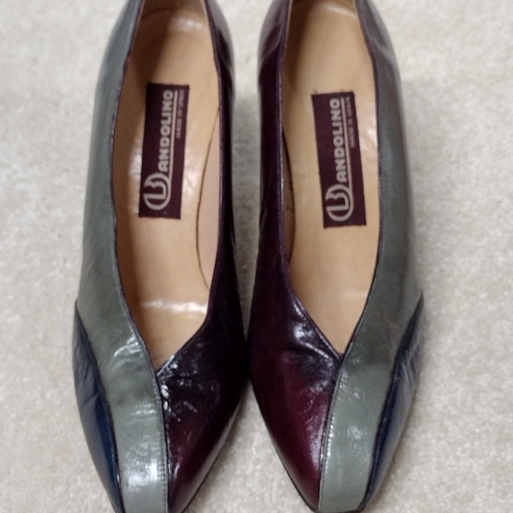 Vintage Bandolino Women's Multicolor Pumps